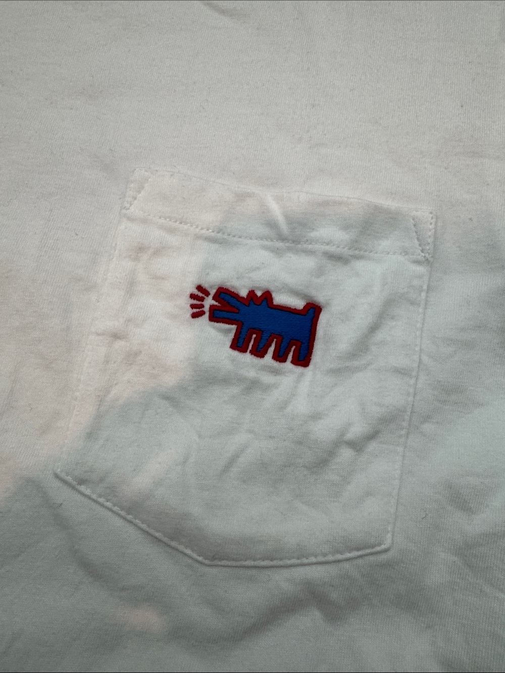 Uniqlo Keith Haring White Pocket T-Shirt - Picture 3 of 5